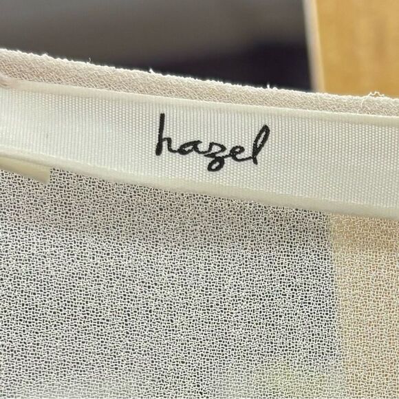 Hazel Ladies SM Cream Sleeveless Blouse - Picture 2 of 4